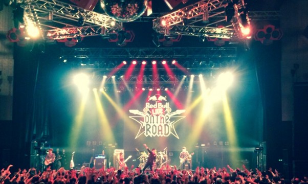MEANING presents PACK This Air×Red Bull Live on the Road 2014
